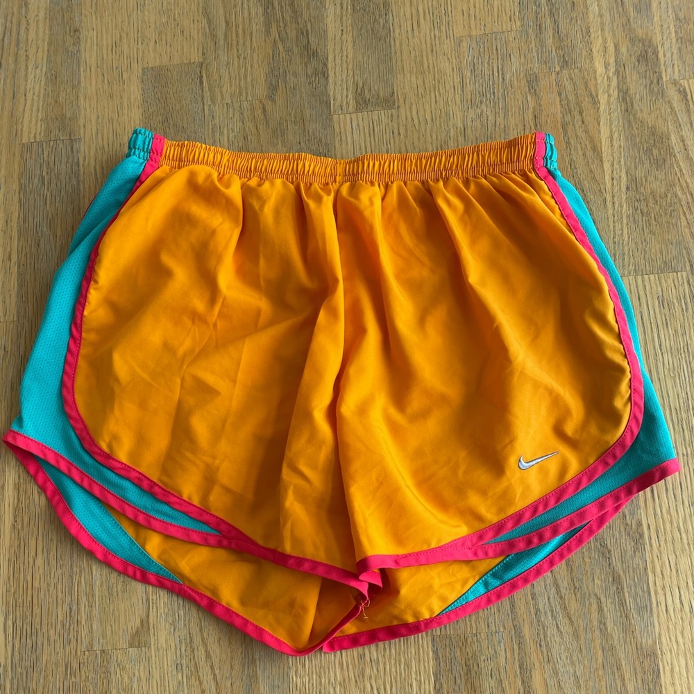 Nike Tempo Women’s Running Shorts